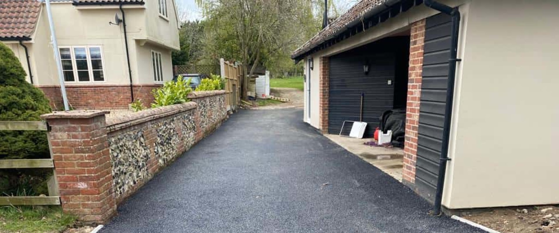 A Comprehensive Guide to Driveway and Sidewalk Installation